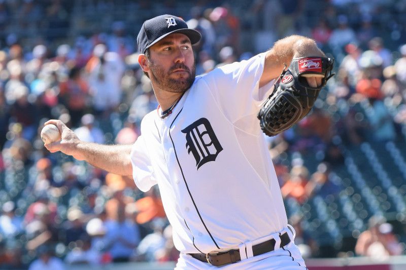 Best MLB Pitcher since 2000 - 1